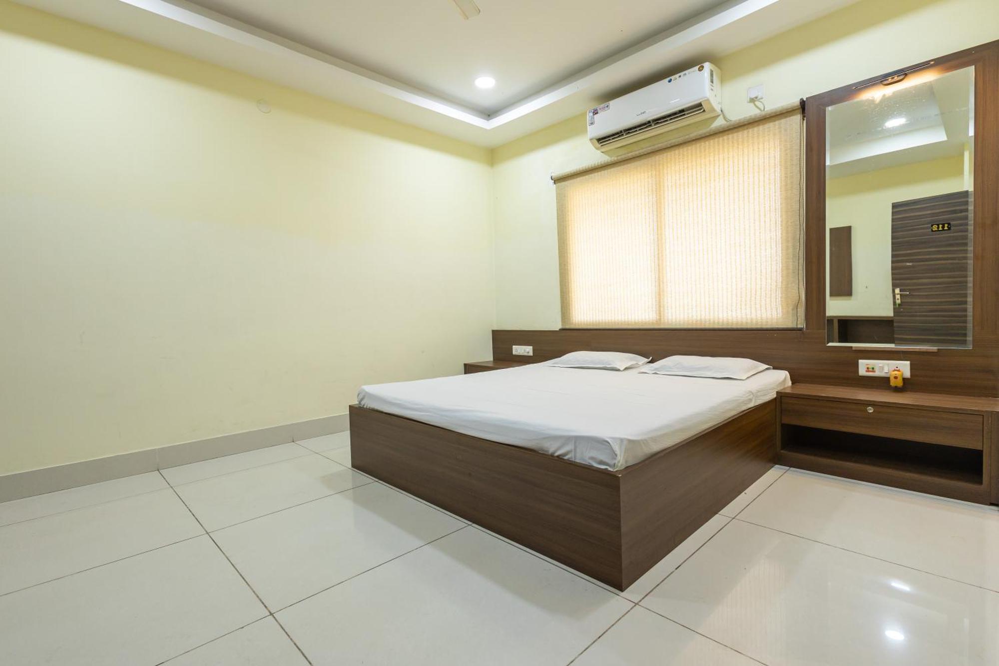 Maryada Maitri Resort -100 Rooms & 3 Banquets Siliguri Eksteriør billede